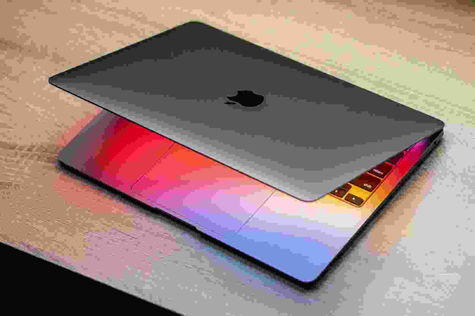 MacBook Air 13 inch 2020 M1 256GB giá tốt, quà tặng giá trị
