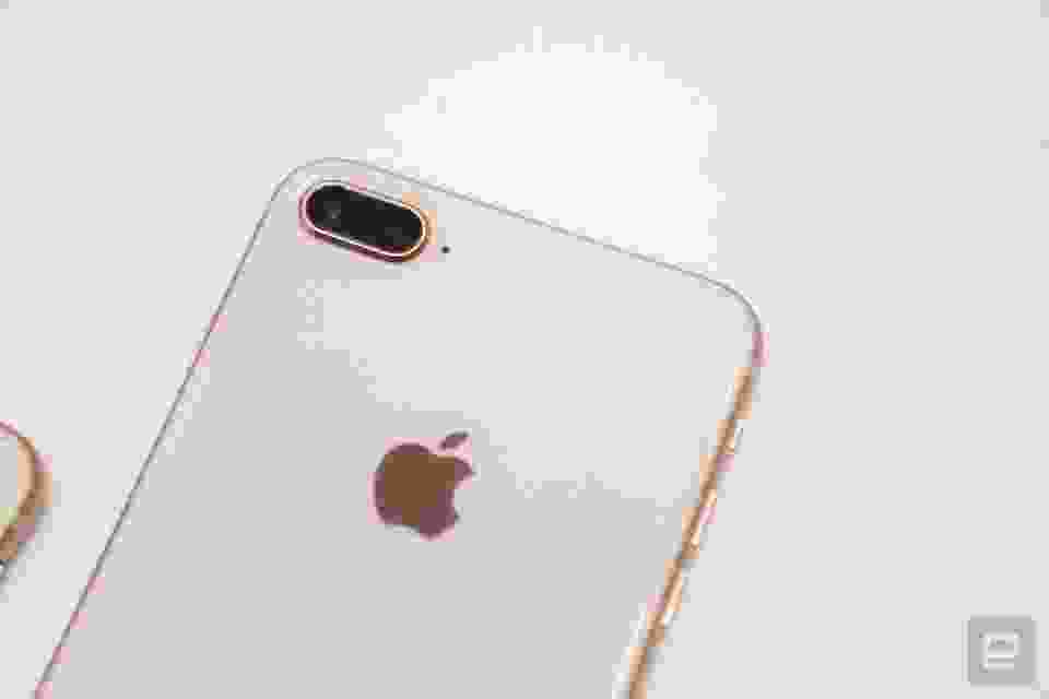 Tin buồn dành cho chị em: iPhone X và iPhone 8 không có màu hồng
