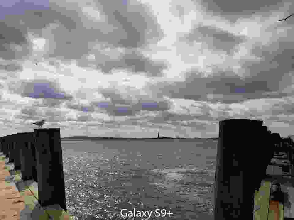 So sánh camera Galaxy S9+ và Google Pixel 2 XL 
