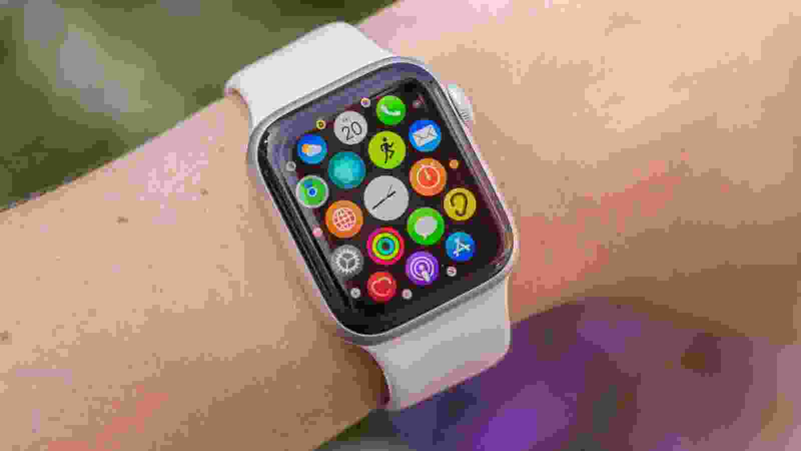 Apple Watch series 5 sẽ dùng màn hình OLED của Nhật  Báo Lâm Đồng điện tử