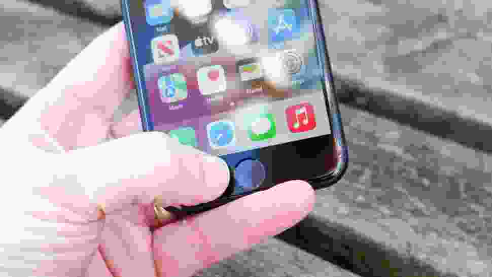 Trên tay iPhone SE 2022 tại Việt Nam: Không dành cho số đông! – Vật Vờ  Studio - VVS - Tin tức thủ thuật công nghệ