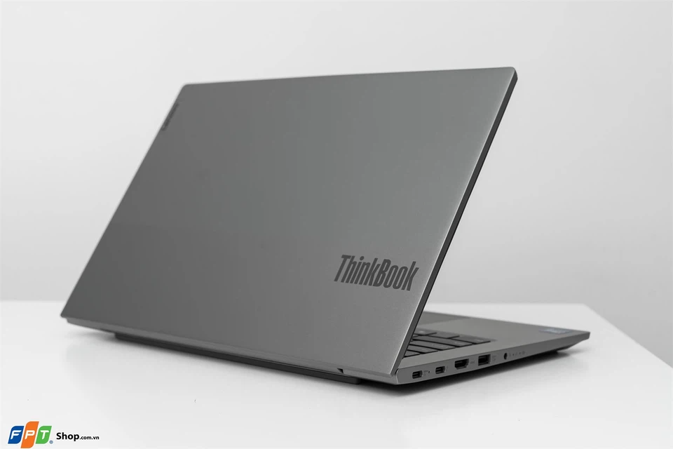 Lenovo ThinkBook là gì? Có nên mua dòng laptop này? 