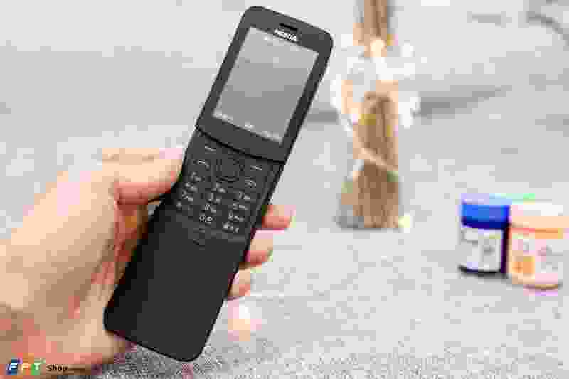 Nokia 8110 4G - giá hấp dẫn: Khám phá Nokia 8110 4G với giá hấp dẫn! Với thiết kế độc đáo trượt và cấu hình mạnh mẽ, chiếc điện thoại này chắc chắn sẽ là người bạn đồng hành lý tưởng của bạn. Hãy nhanh tay đặt mua ngay để trải nghiệm những tính năng ưu việt của Nokia 8110 4G.