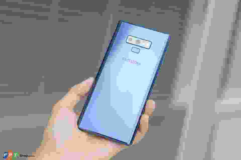 Chụp chân dung cùng Galaxy Note 9: Chi tiết cao, xóa phông ngon ...