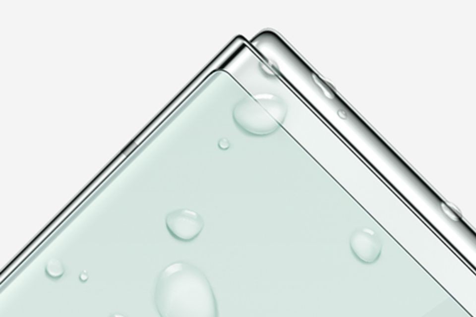 Samsung Galaxy Z Flip 5 kháng nước mạnh