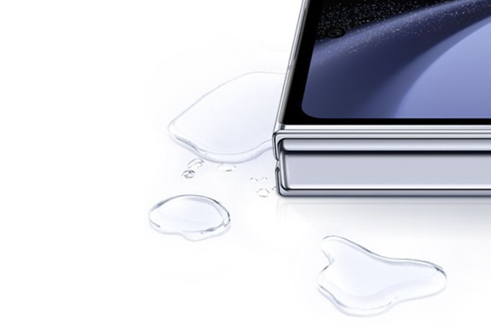 Samsung Galaxy Z Fold 5 kháng nước cao cấp