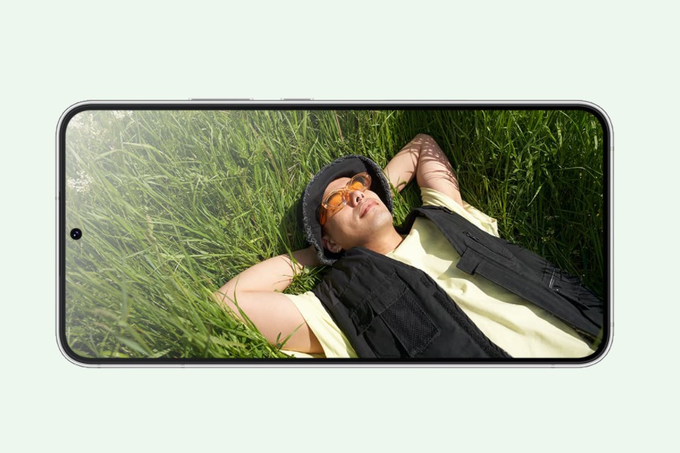 Màn hình Samsung Galaxy S22 (ảnh 2)