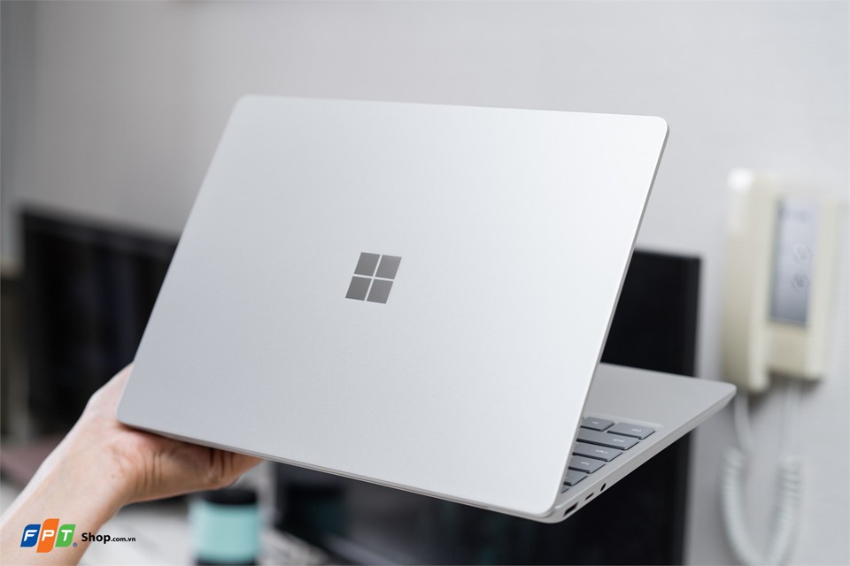Microsoft Surface Laptop Go Core i5 (Ảnh 4)