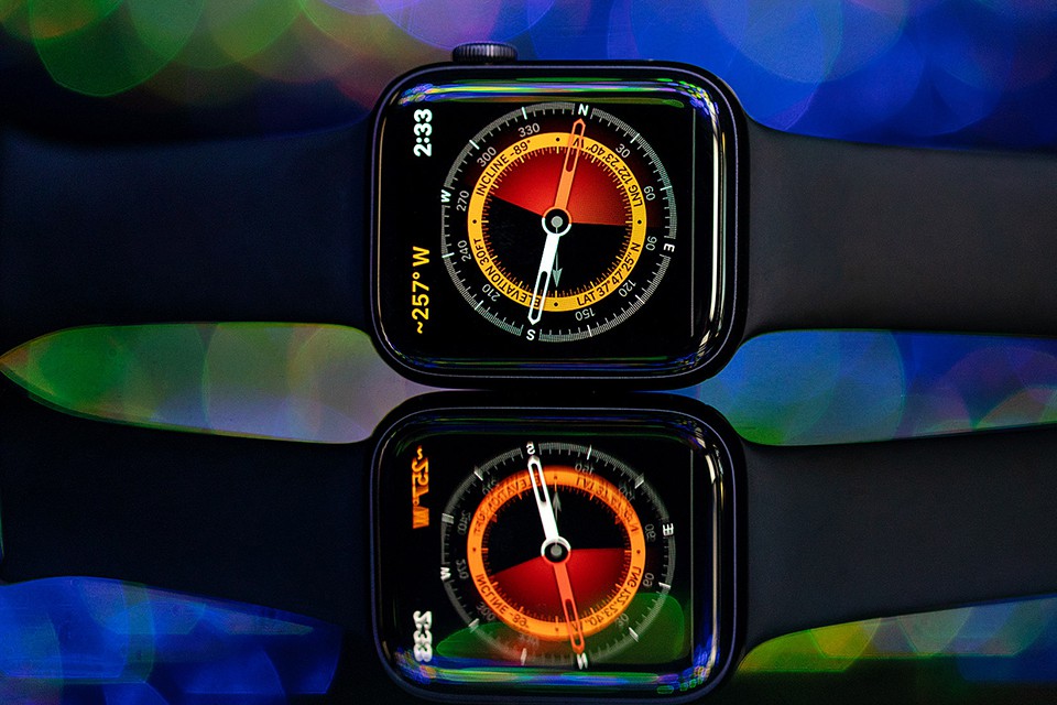 thiết kế đồng hồ Apple Watch SE 44mm