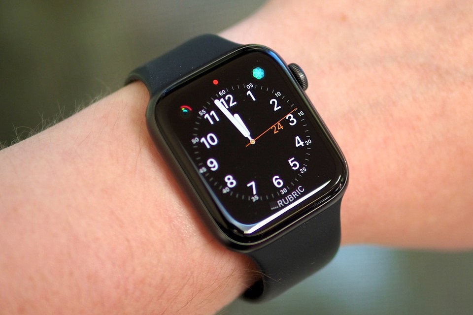 thiết kế Apple Watch SE GPS 44mm