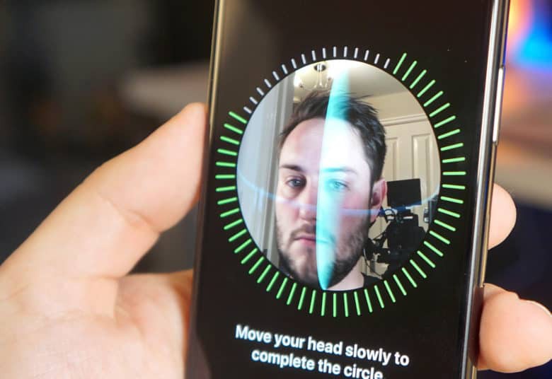 điện thoại có nhận diện khuôn mặt giống iPhone X