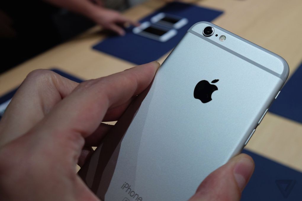 Vỏ của iPhone 6s cứng gấp đôi iphone 6, không thể bẻ cong