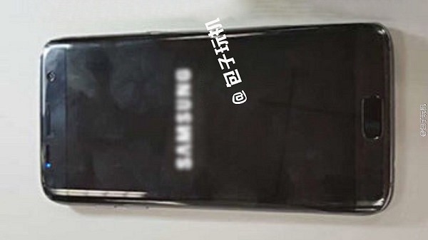 Ảnh thực tế Samsung Galaxy S7 edge bản màu đen