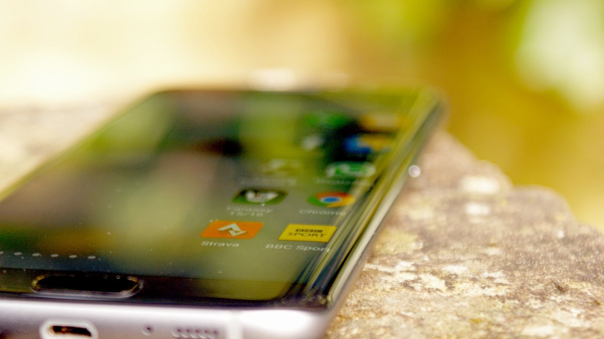 Samsung Galaxy X: tham vọng về chiếc smartphone gập suốt 6 năm trời 8