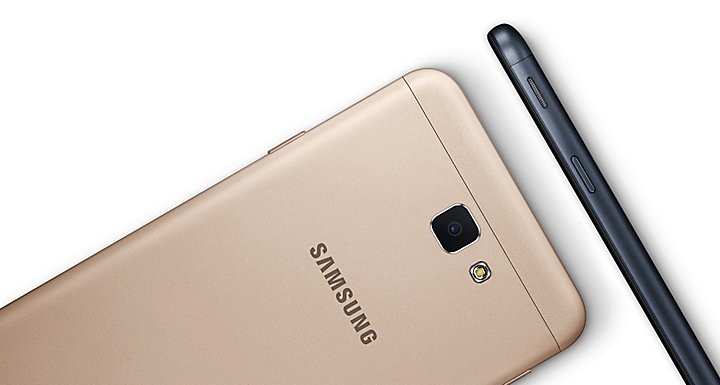 5 smartphone bán chạy nhất Việt Nam trong tháng 10: Samsung chiếm 4 vị trí 2