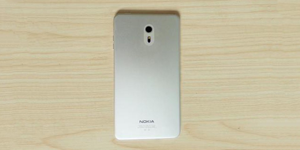 Xuất hiện điện thoại Nokia bí ẩn vỏ kim loại nguyên khối