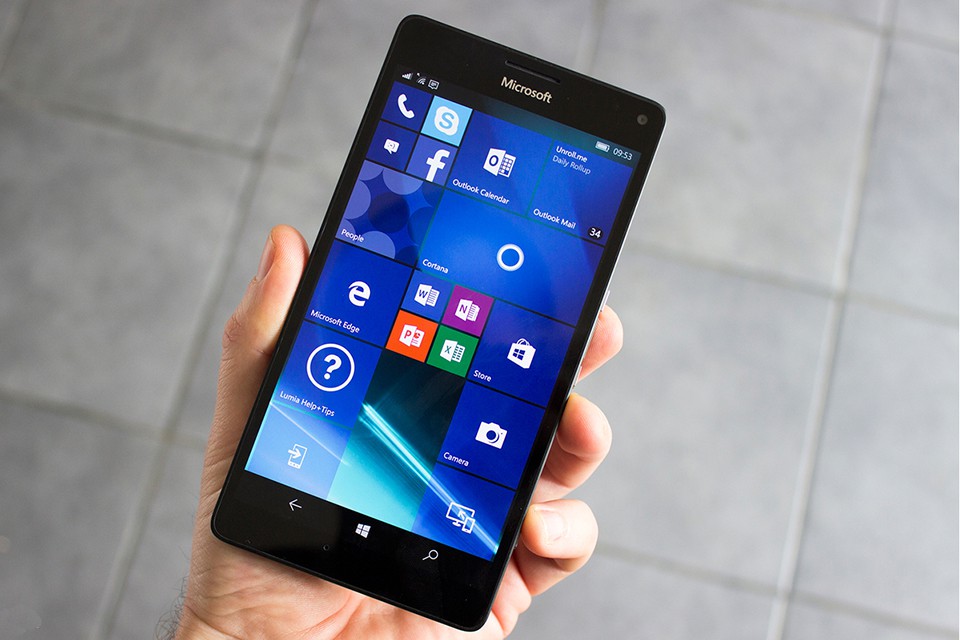 Đánh giá Microsoft Lumia 950 XL