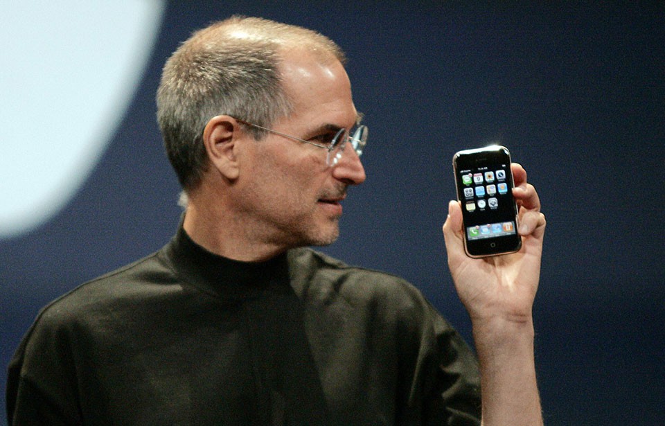 Chuyên gia nghĩ gì về chiếc iPhone đầu tiên năm 2007