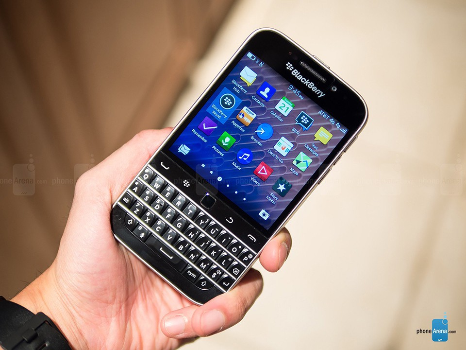 BlackBerry Điện thoại bàn phím cứng sẽ không chết