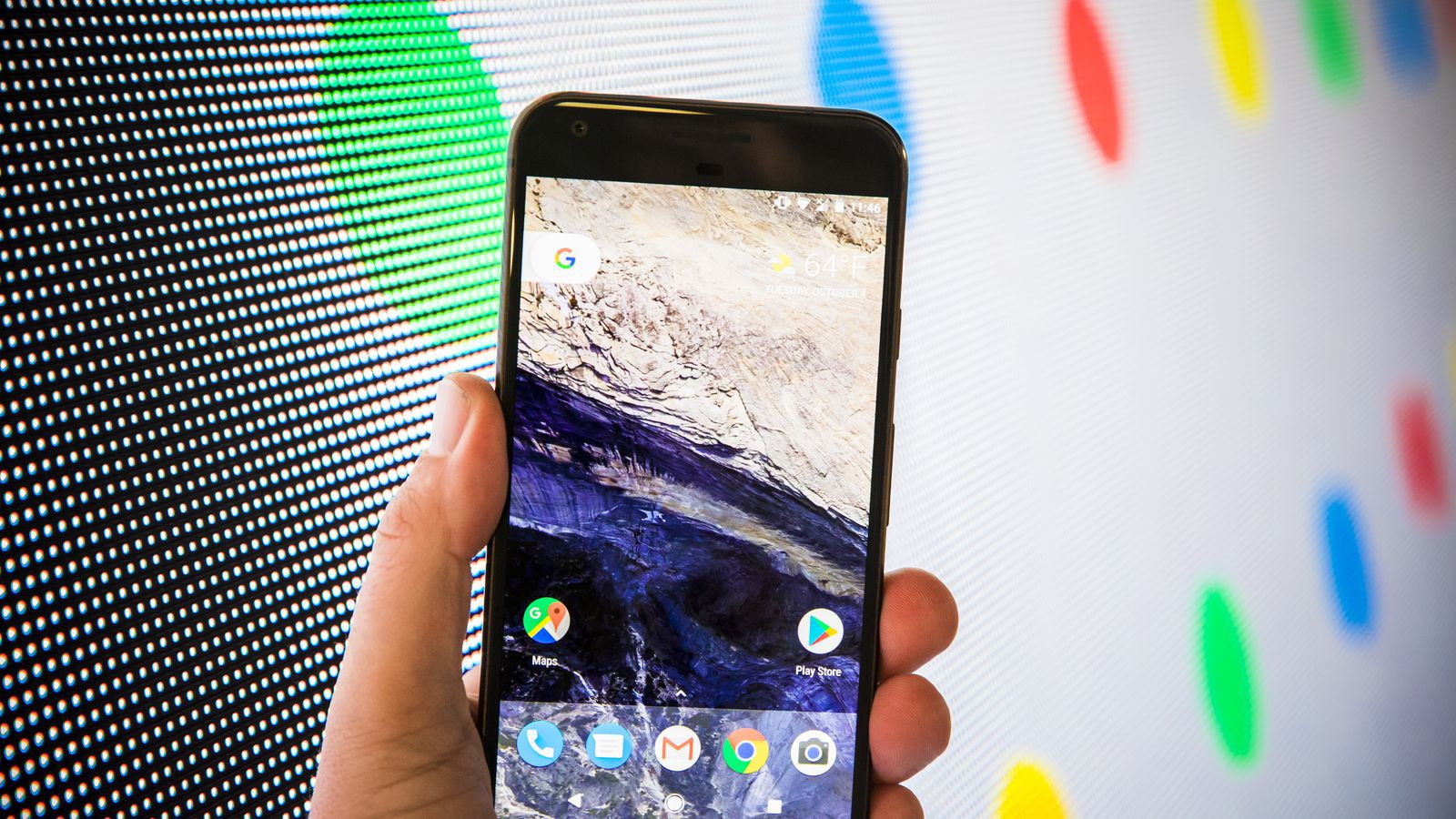 Google phát hành 12 hình nền mới cho điện thoại Pixel