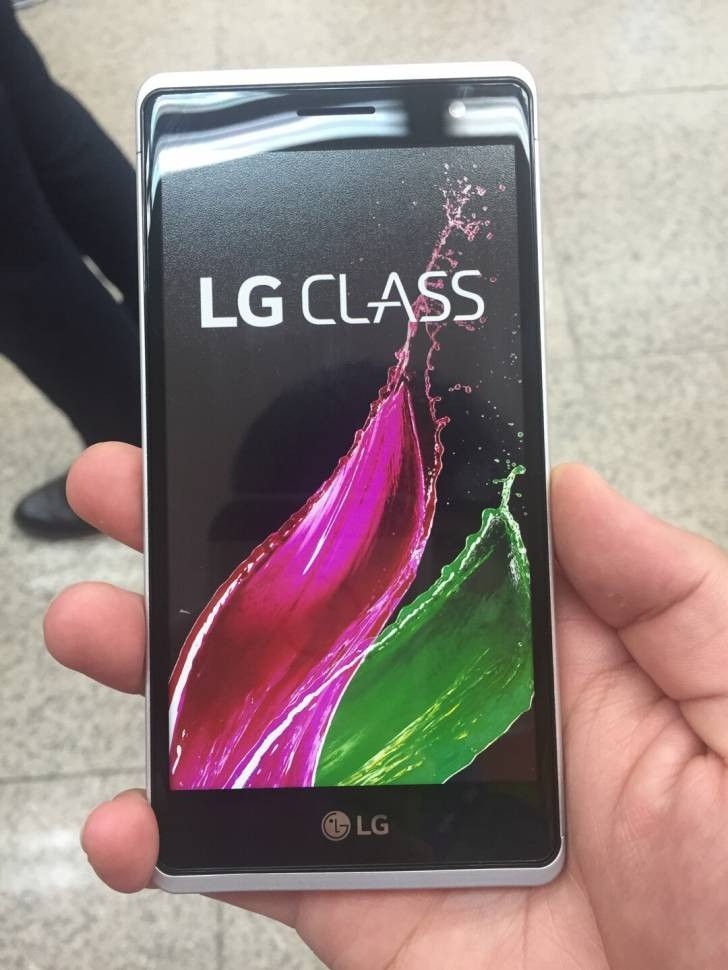 LG Class lộ hình ảnh thực tế với thiết kế hoàn toàn khác biệt 2