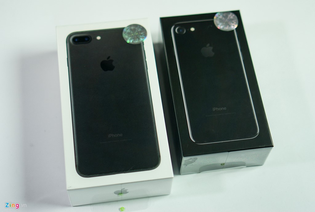 iPhone 7 Plus (32GB, 64GB, 128GB) đập hộp giá bao nhiêu