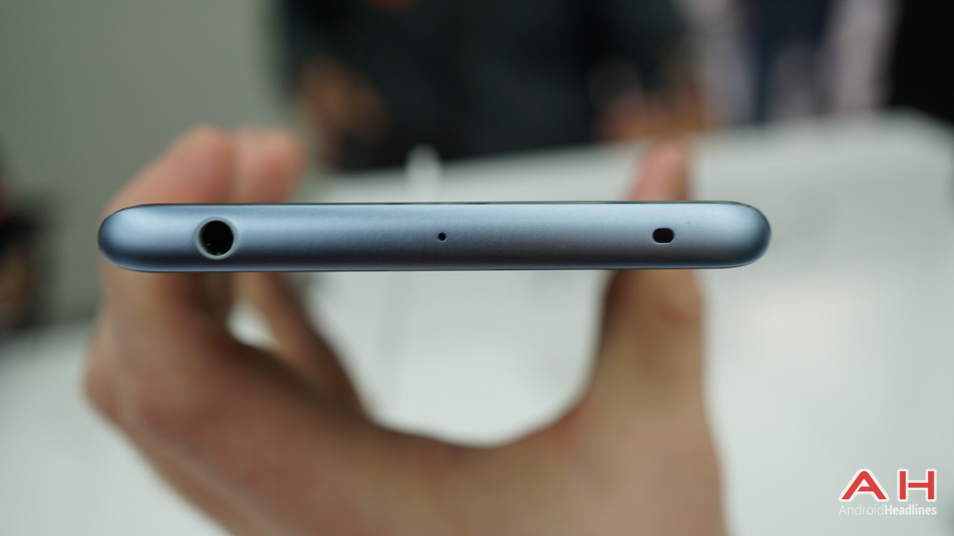 Trên tay Xiaomi Mi Note 2: chiếc smartphone màn hình cong tuyệt đẹp 17