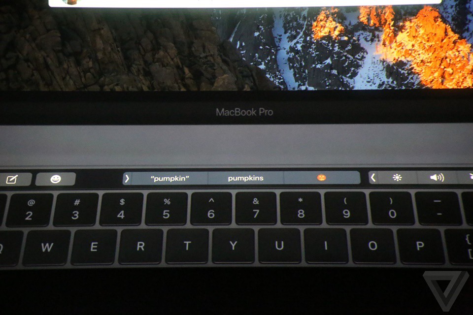 Touch Bar của Macbook Pro mới 13