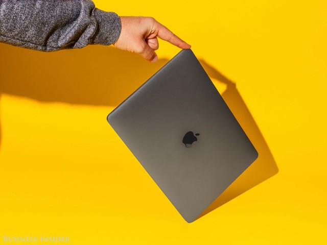 Apple MacBook Pro: Mọi thứ đều “ổn” từ thiết kế đến cấu hình