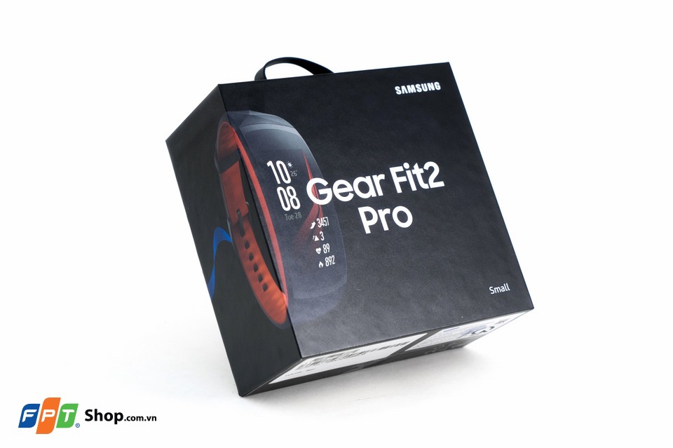 Trên tay Samsung Gear Fit 2 Pro: Thiết kế đẹp (Ảnh 5)