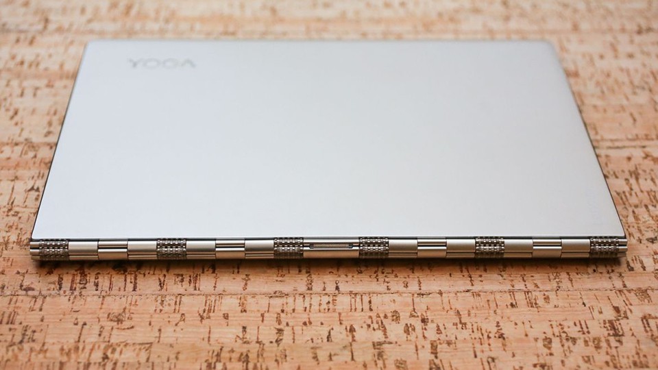 đánh giá Lenovo Yoga 900 