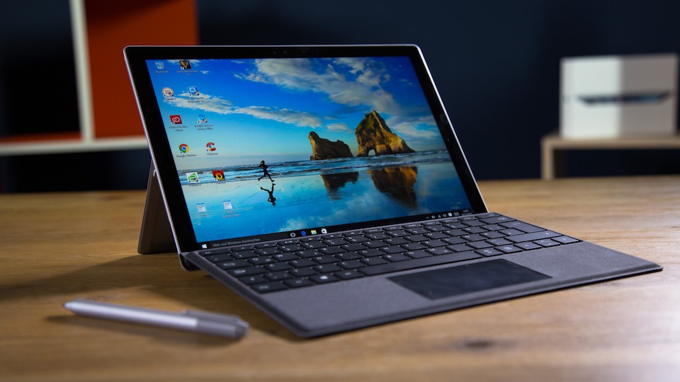 Surface Pro 5 mới vừa ra mắt đã gặp lỗi