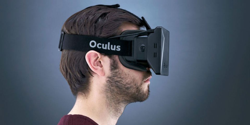 Kính thực tế ảo Oculus Rift chính thức lên kệ