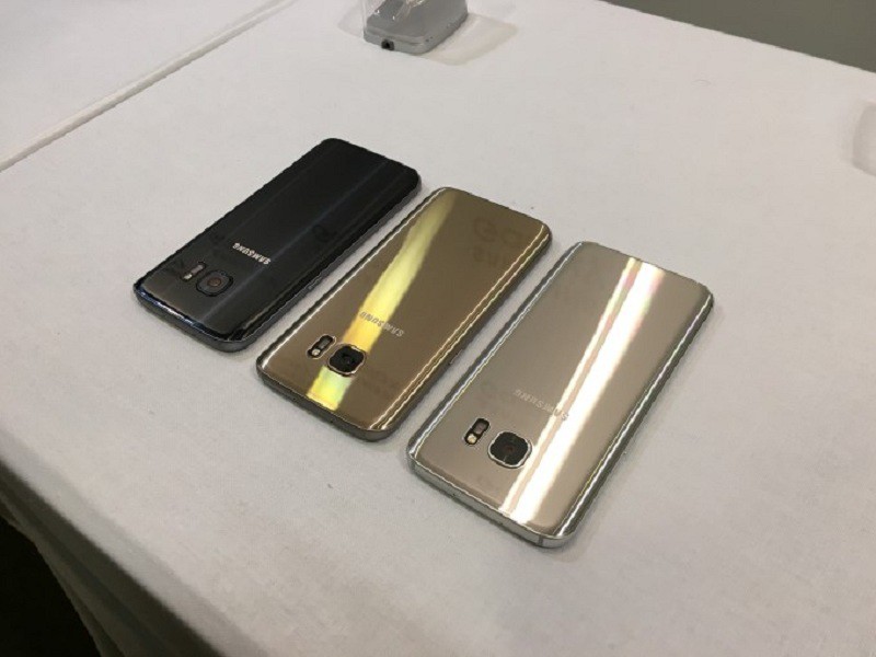 So sánh ảnh chụp camera iPhone 6s với Samsung Galaxy S7