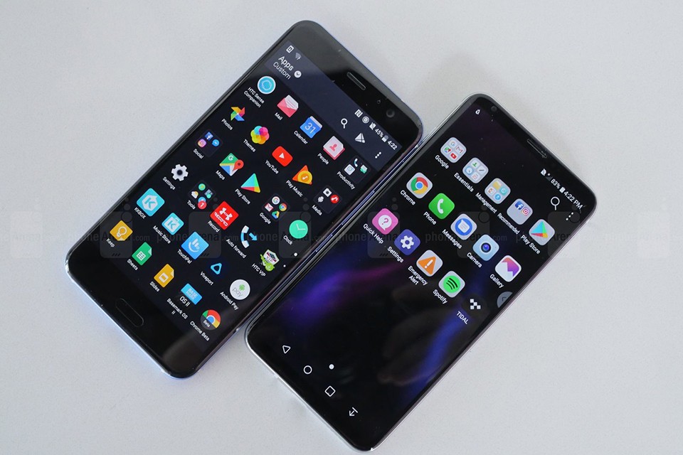 LG V30 và HTC U11 (ảnh 4)