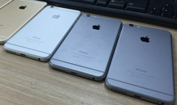 iPhone 6 và iPhone 6 Plus đang bán tại thị trường Việt Nam với các phiên bản xách tay 