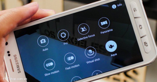 Máy ảnh Galaxy S6 Active tương tự như S6 nhưng chụp ảnh được dưới nước