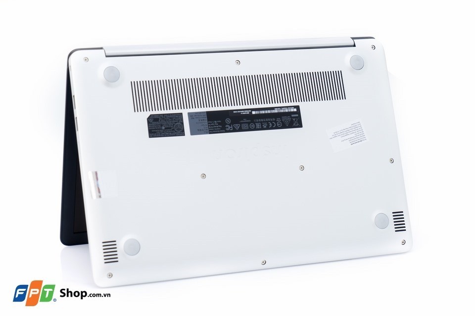 Inspiron N5370 phiên bản Core i7 thế hệ 8: Laptop 13.3 inch mạnh mẽ, có card rời 2GB (ảnh 2)