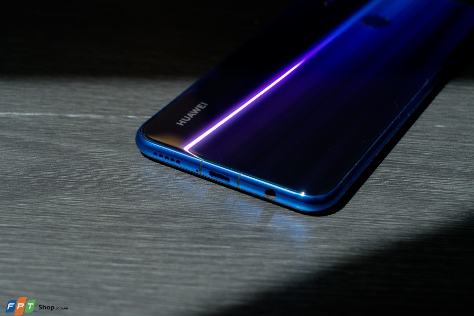 Chỉ còn dưới 5 triệu, Huawei Nova 3i đang là smartphone phổ thông đầy hấp dẫn (ảnh 2)