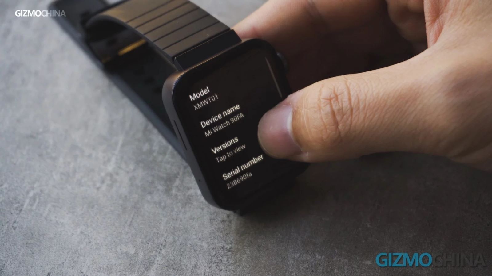 Đánh giá Xiaomi Mi Watch: Thiết kế như Apple Watch, nghe gọi như smartphone, giá rẻ và còn gì khác?