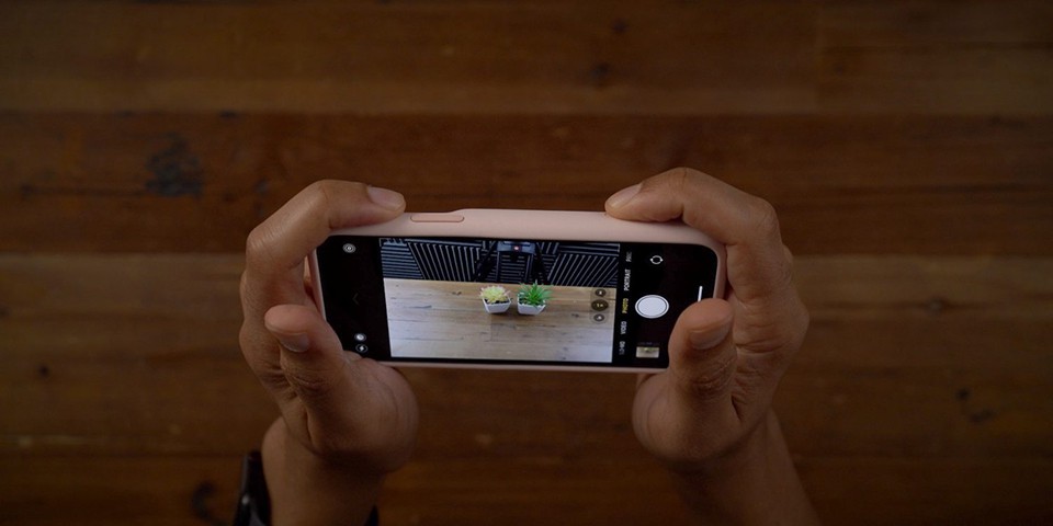Apple mua lại công ty Anh để cải thiện chất lượng ảnh cho iPhone