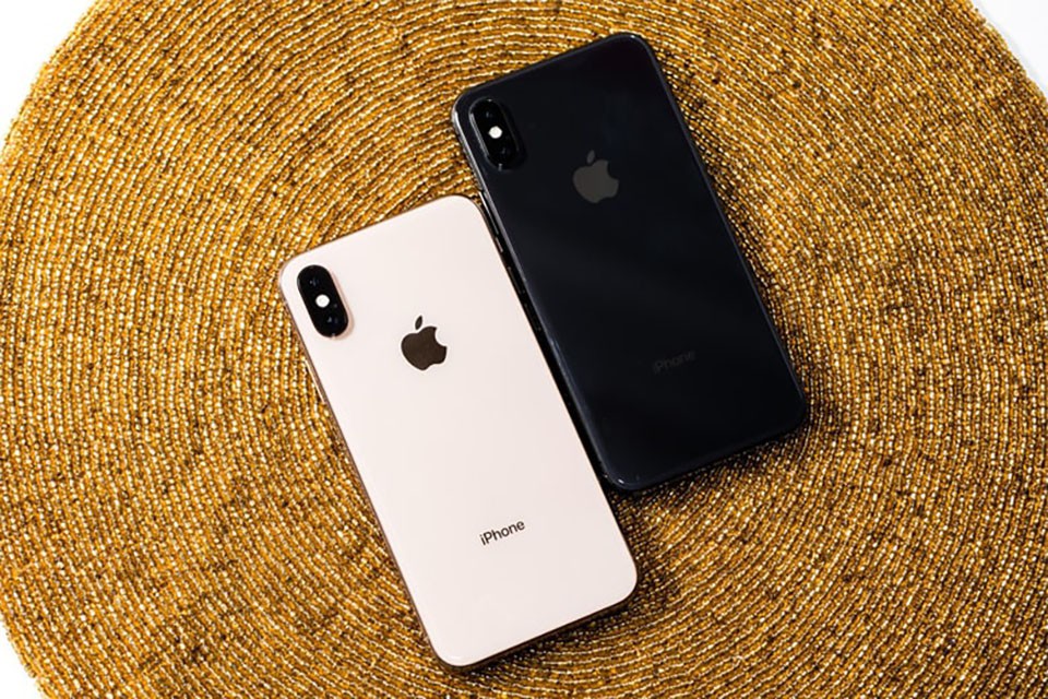 Đang sử dụng iPhone X, nâng cấp lên iPhone XS trong năm 2020? -  Fptshop.com.vn