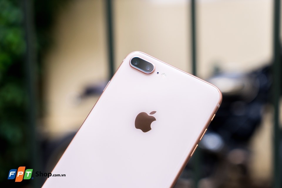 Mua iPhone 8 Plus: Hãy sở hữu ngay iPhone 8 Plus với mức giá hấp dẫn, trải nghiệm sự đẳng cấp và cao cấp của thiết bị, chụp ảnh với chất lượng tuyệt đỉnh, cùng những tính năng vượt trội, giúp cuộc sống trở nên dễ dàng hơn bao giờ hết.