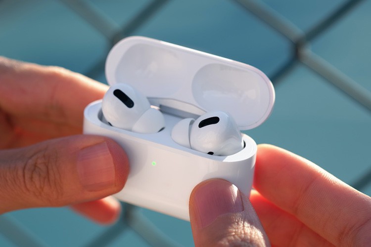 Vén màn bí mật về loạt tai nghe AirPods thế hệ mới mà Apple đang phát triển 4