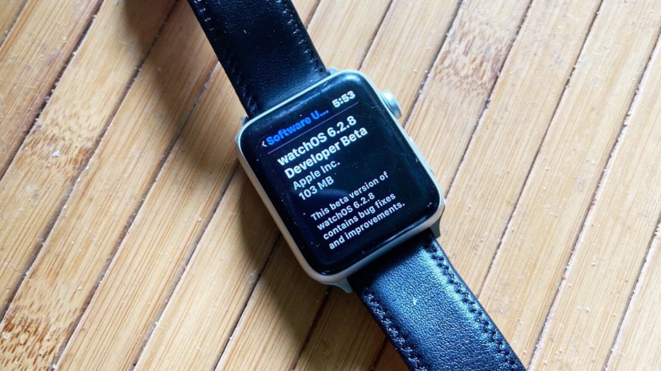 Apple phát hành watchOS 6.2.8 developer beta 1