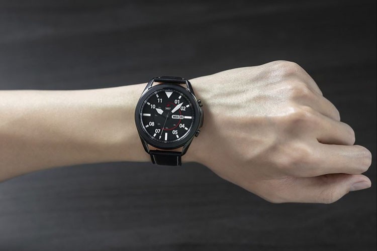 So sánh Samsung Galaxy Watch 3 và Apple Watch 5: Đâu là sản phẩm phù hợp với bạn? 3