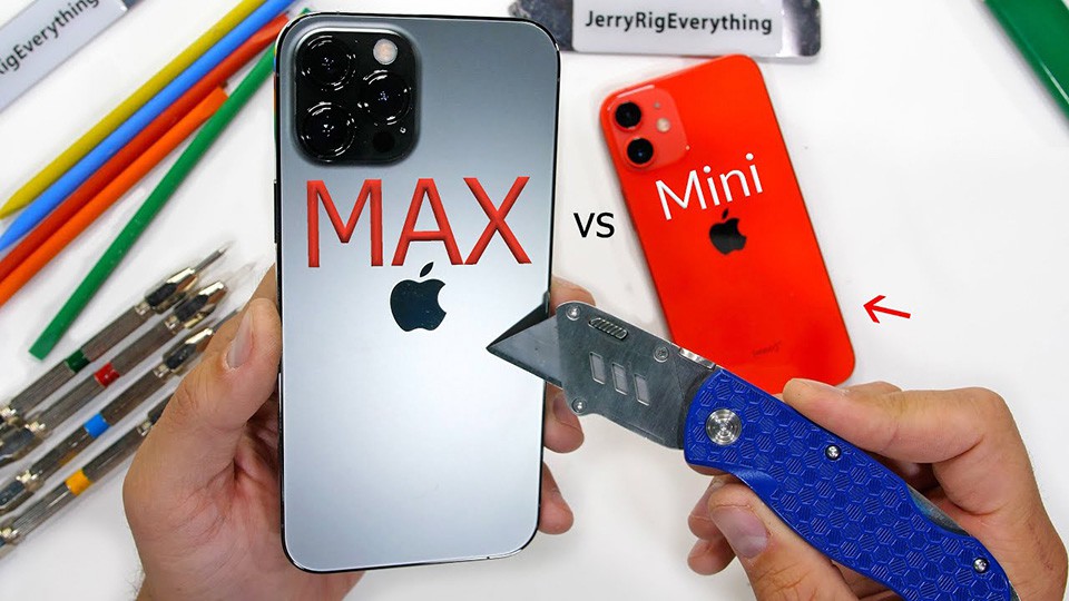 Tra tấn iPhone 12 Pro Max và iPhone 12 mini (ảnh 1)