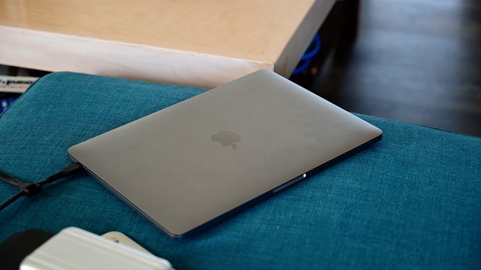 MacBook Pro 13 inch (M1, Late 2020)