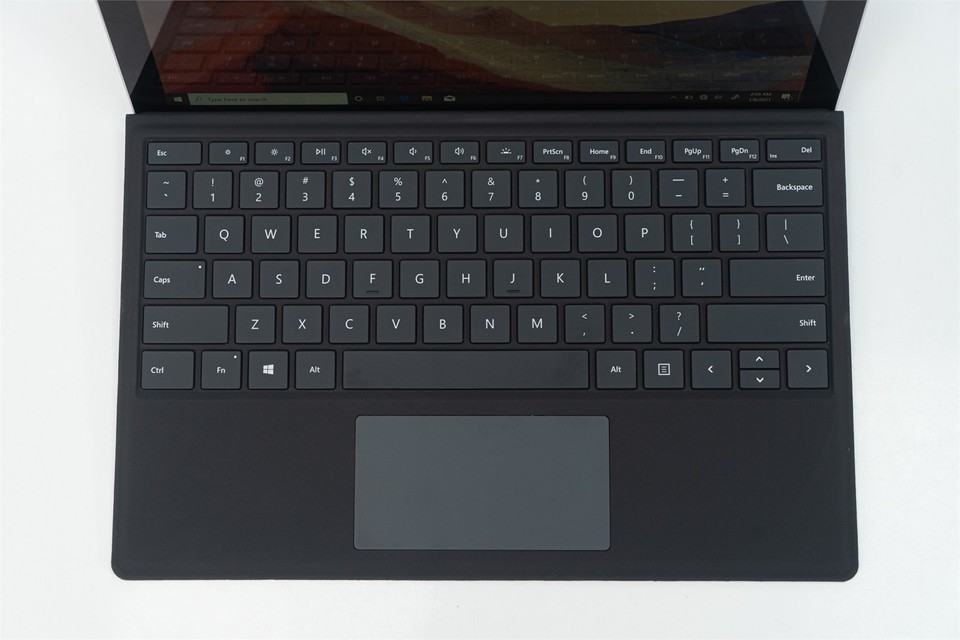 Surface Pro 7 vs MacBook Air M1 08