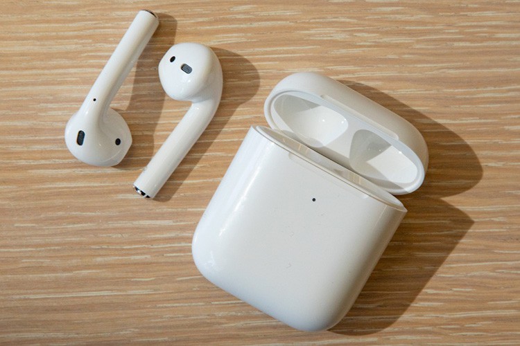Từ AirPods đời đầu đến AirPods 3: Dòng tai nghe Apple đã lột xác ra sao? 7